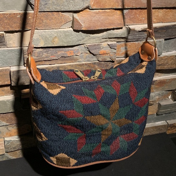 Crossbody Tapestry Aztec Print Bag - Picture 6 of 9